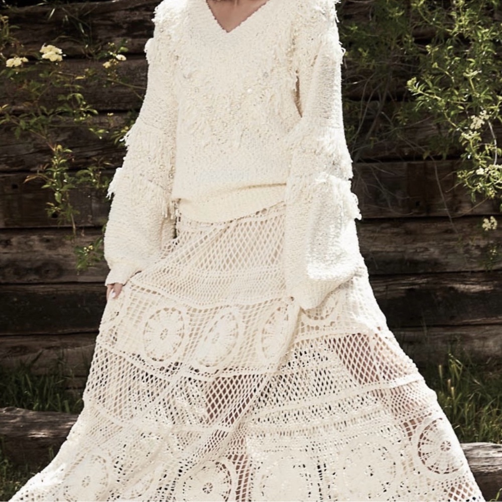 POL crochet Elegant Cream Crochet Skirt
